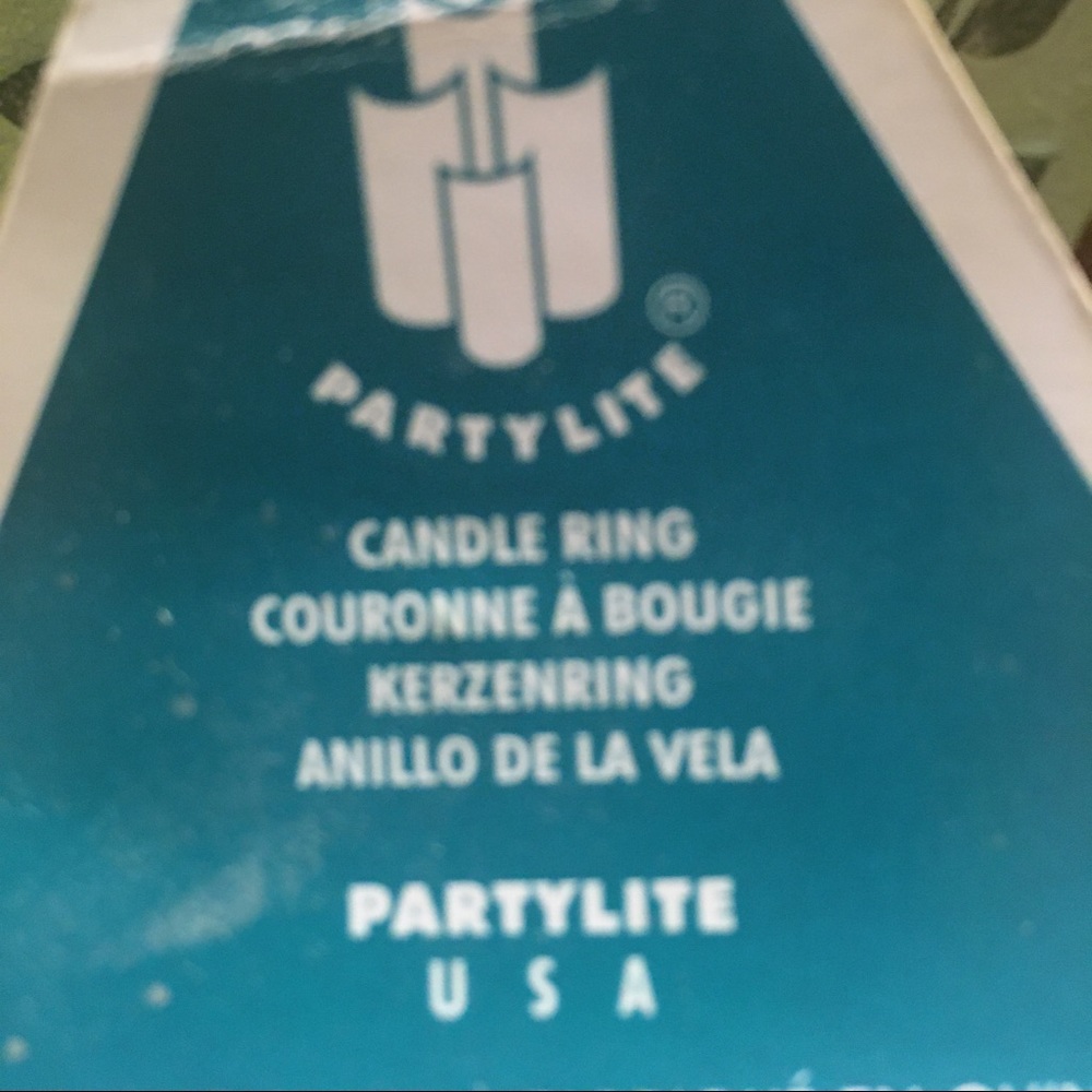 Partylite Light Green Spring Candle Set - Picture 5 of 7